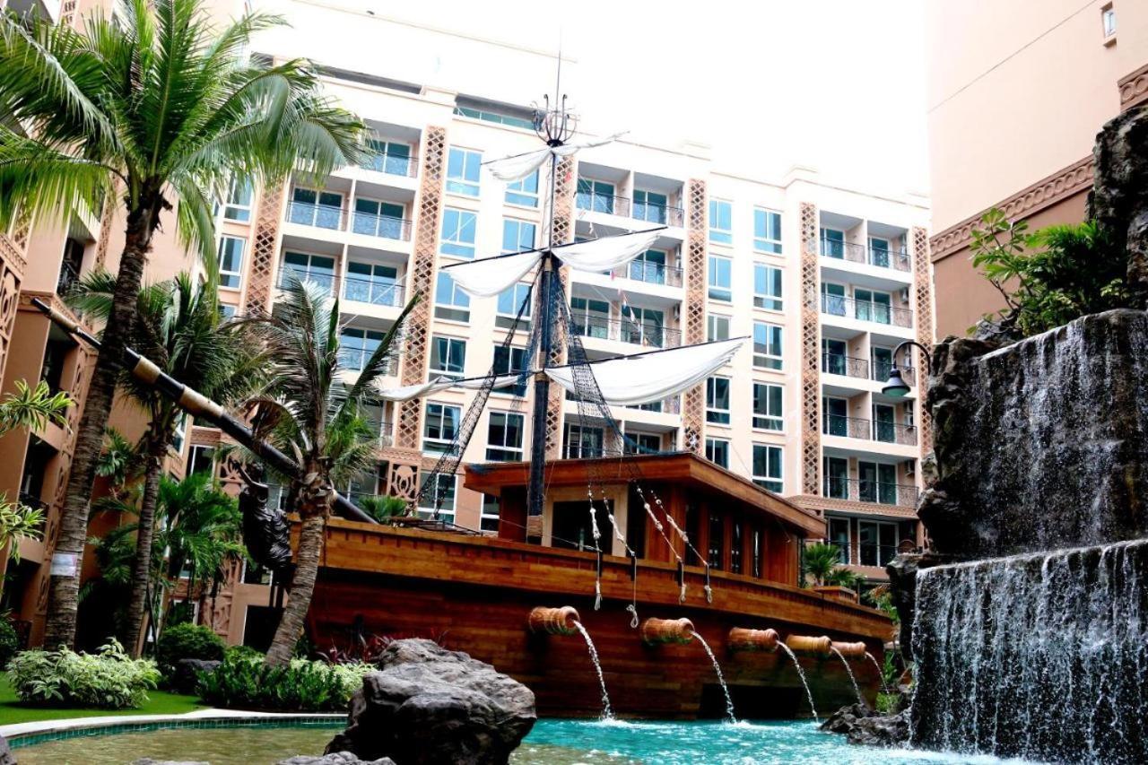 Atlantis Waterpark Lejlighed Jomtien Beach Eksteriør billede